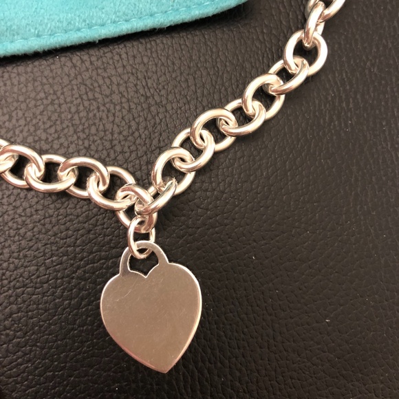 Tiffany & Co. Heart Tag Chain Link Charm Necklace - Picture 4 of 7